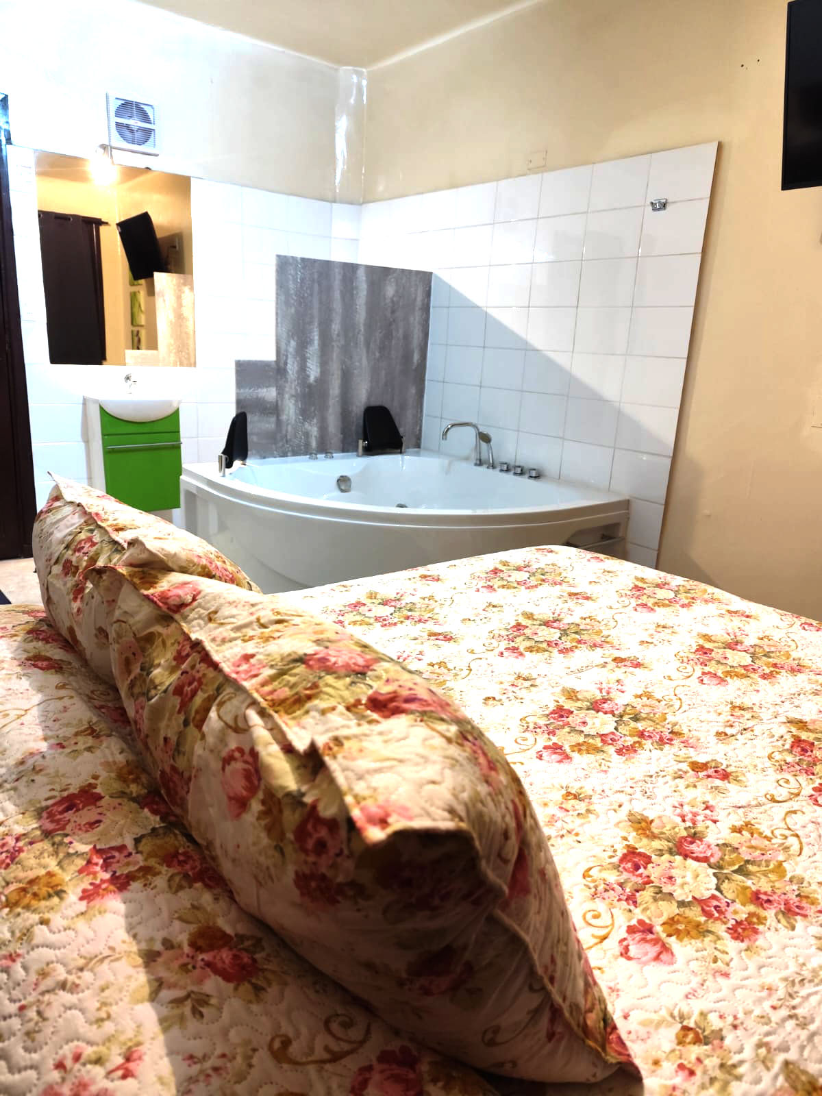 Suite Jacuzzi #4